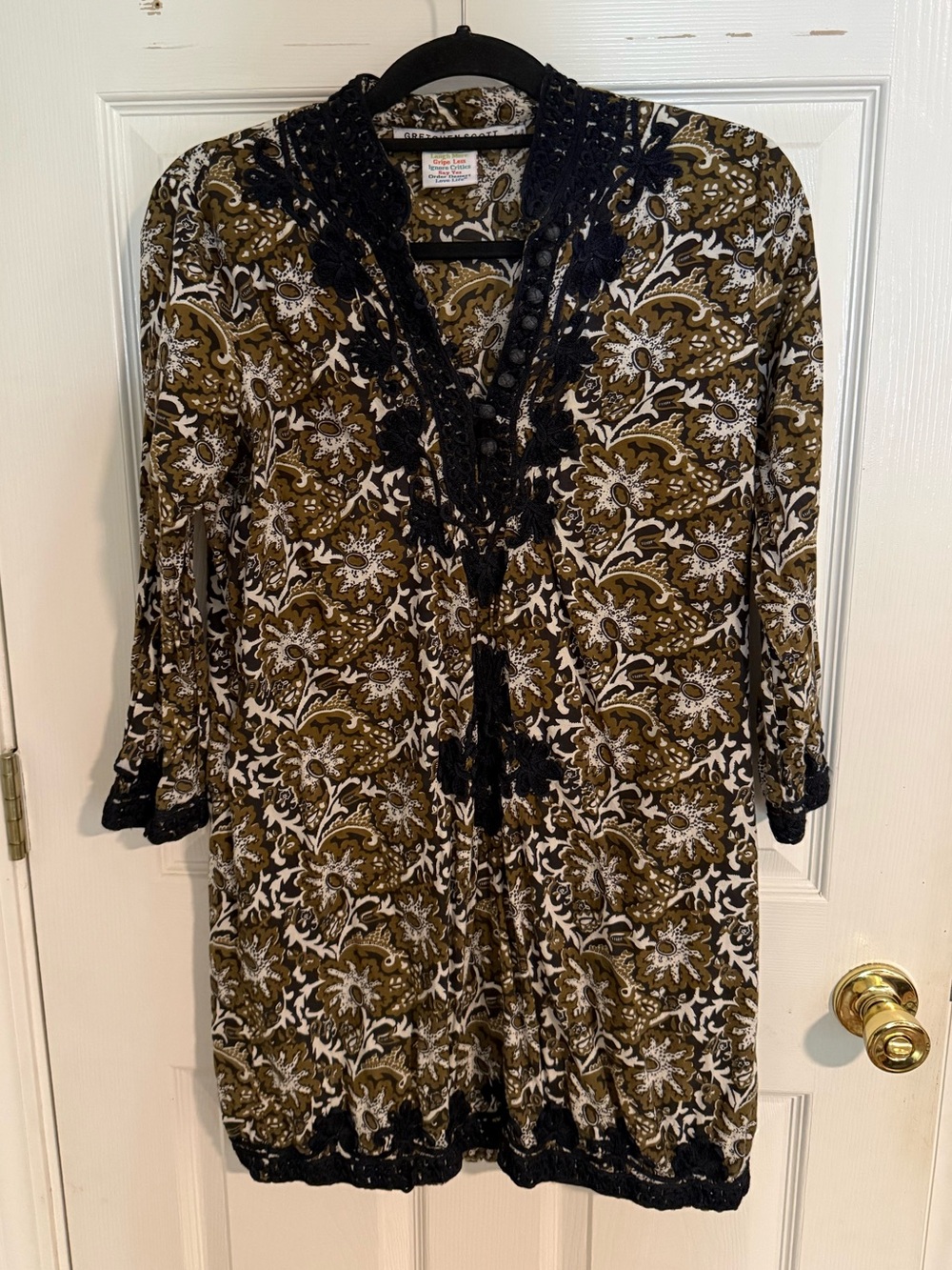 Gretchen Scott Designs Floral Vine dress with Lace Trim – Size M